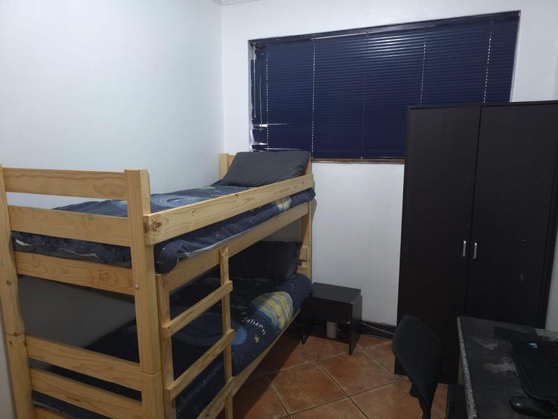 To Let 4 Bedroom Property for Rent in Churchill Estate Western Cape